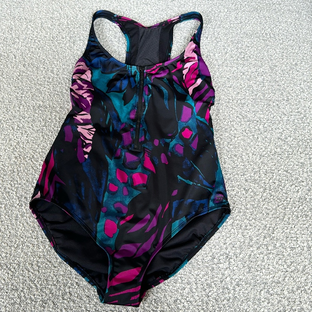 All in motion‎ women’s bathing suit size large